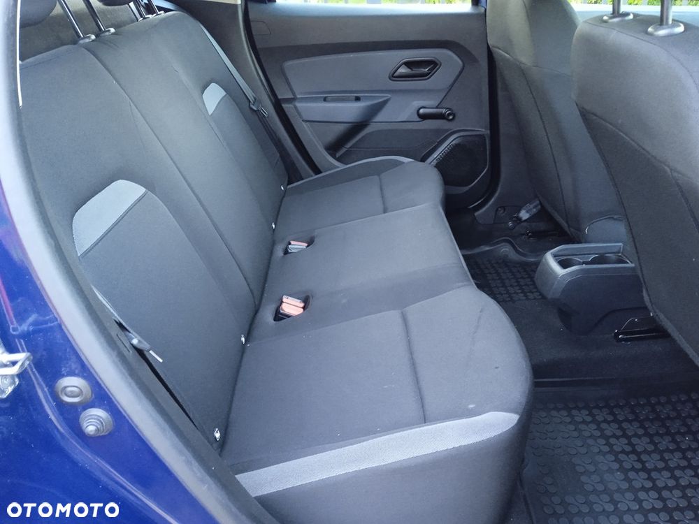 Dacia Duster 1.6 SCe Laureate S&S - 17