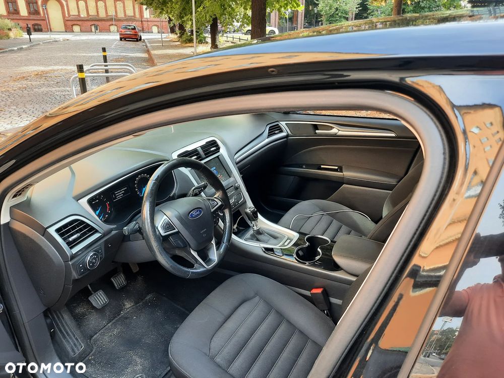 Ford Mondeo - 19