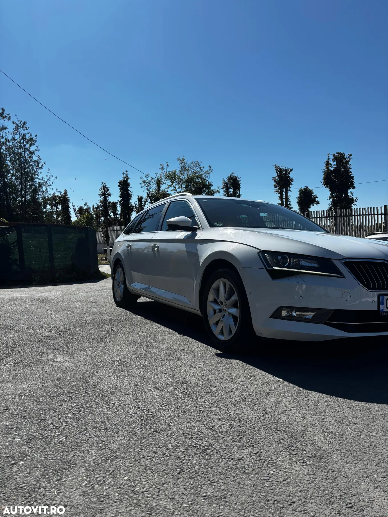 Skoda Superb 2.0 TDI Style - 3