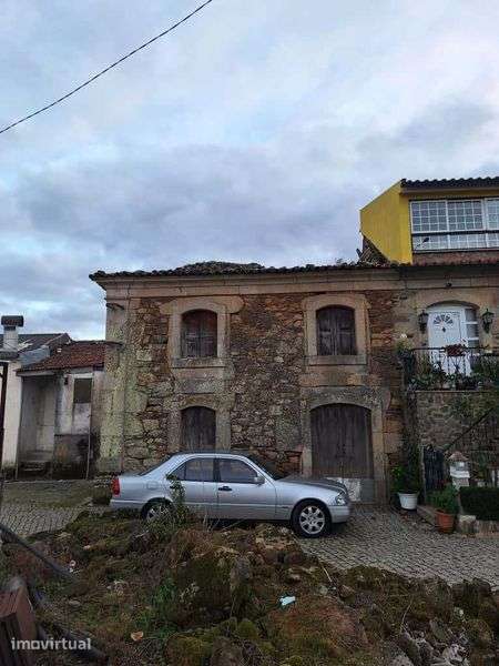 Casa em Ruínas para venda - Grande imagem: 2/7