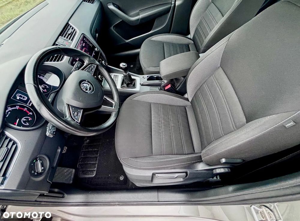 Skoda Octavia - 14