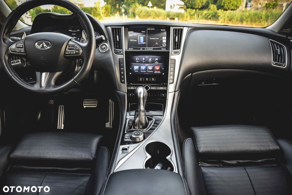Infiniti Q50 2.0t Premium Executive EU6 - 33