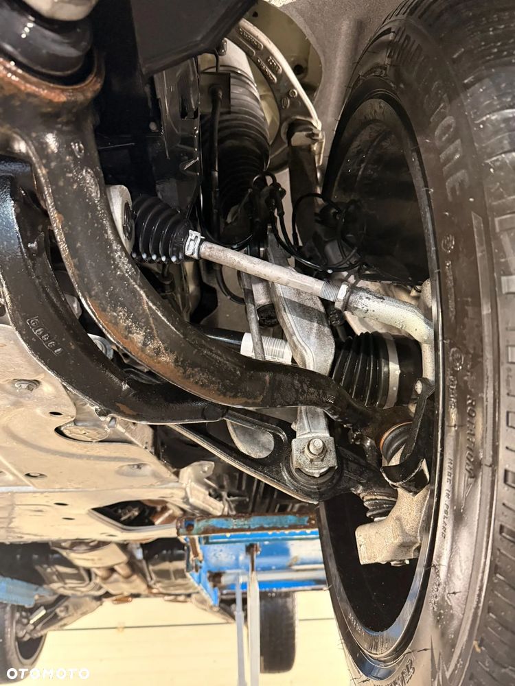 Land Rover Range Rover - 34