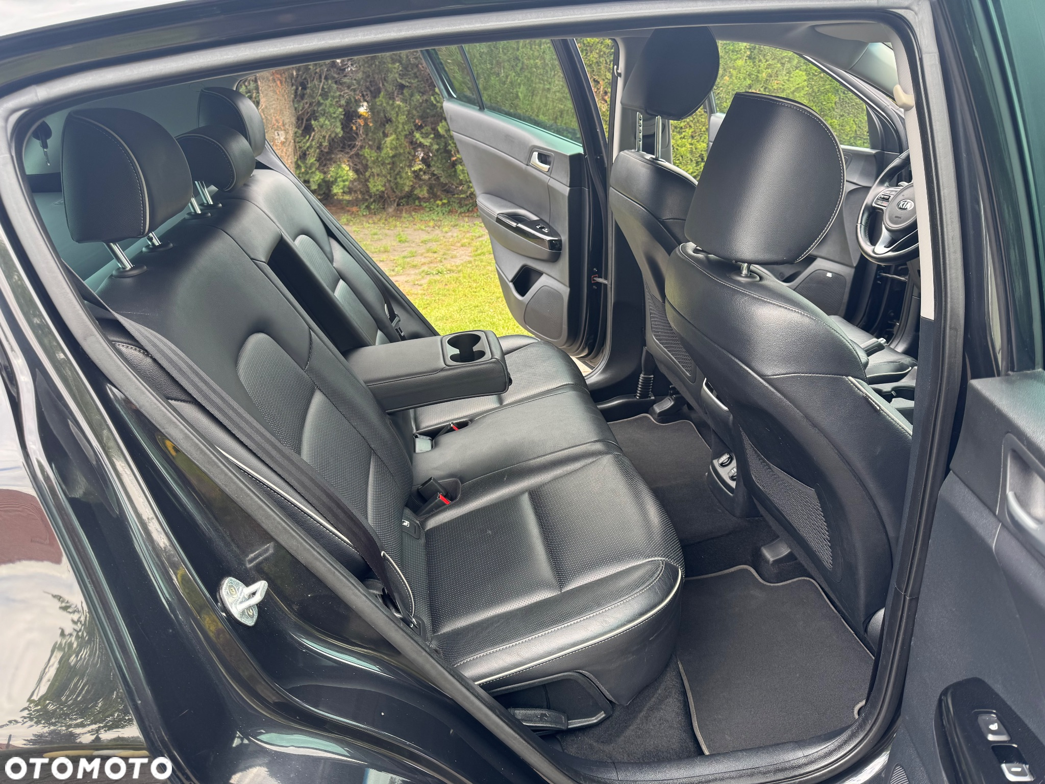Kia Sportage 1.6 GDI Black Edition 2WD - 23