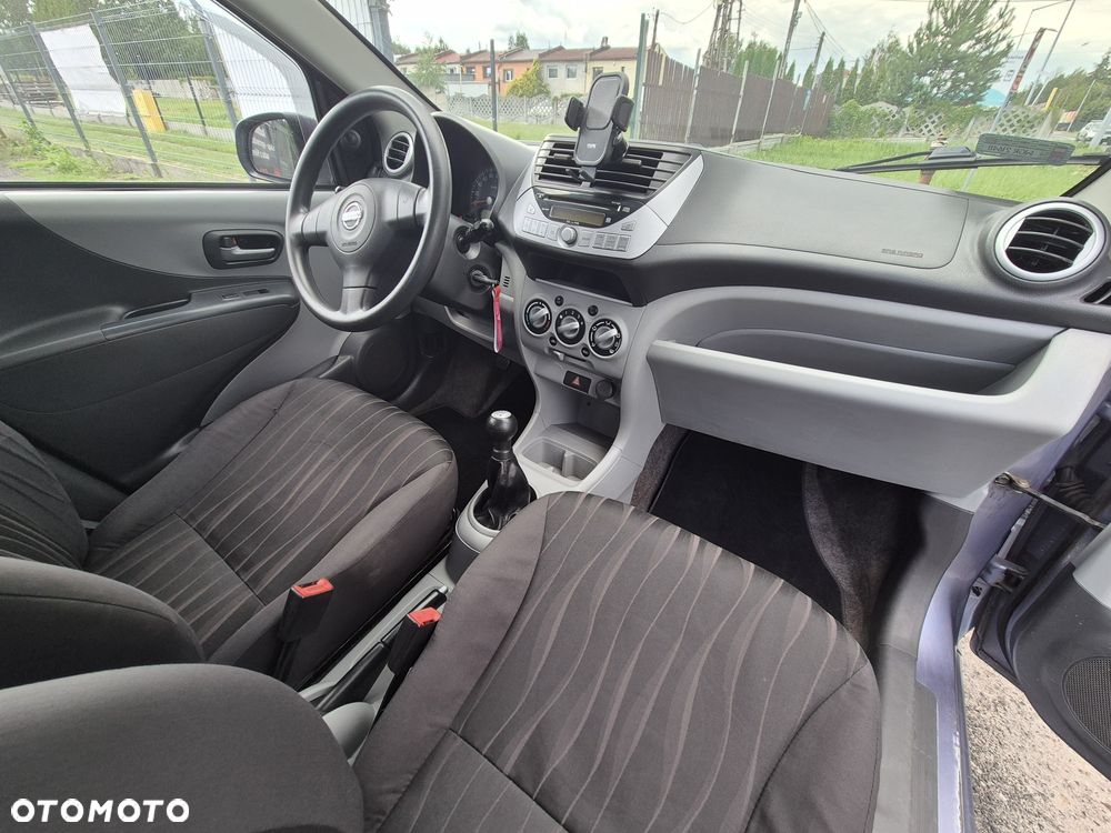 Nissan Pixo - 6