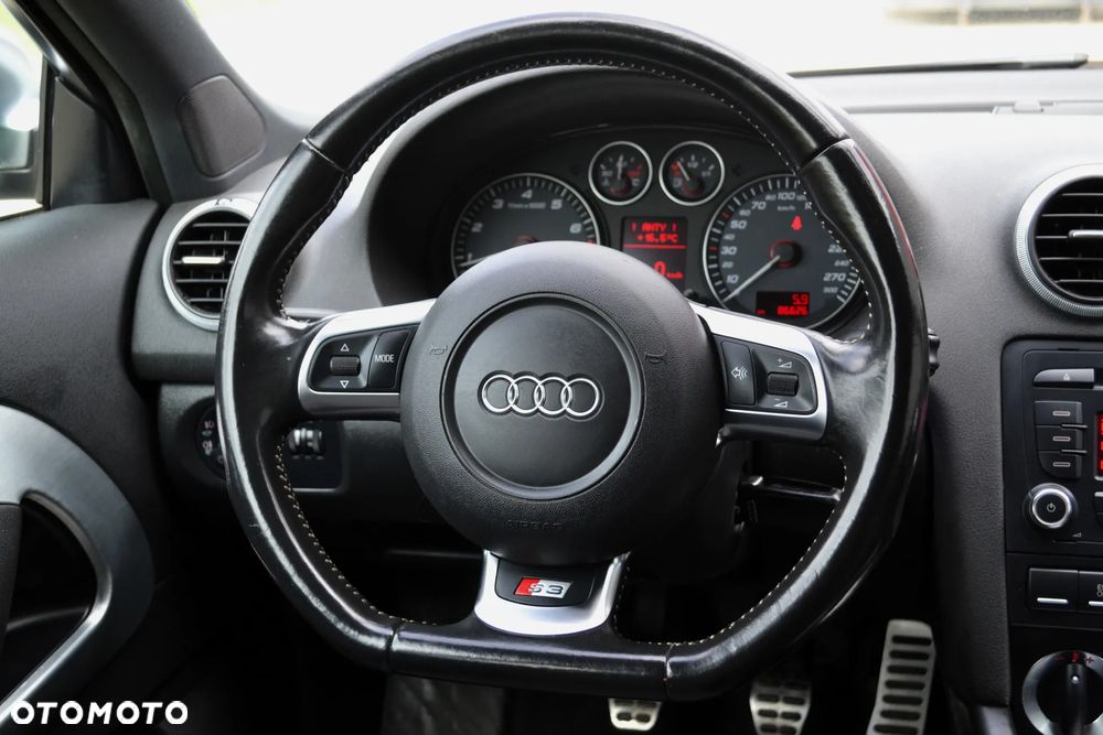 Audi S3 2.0T FSI Quattro - 22