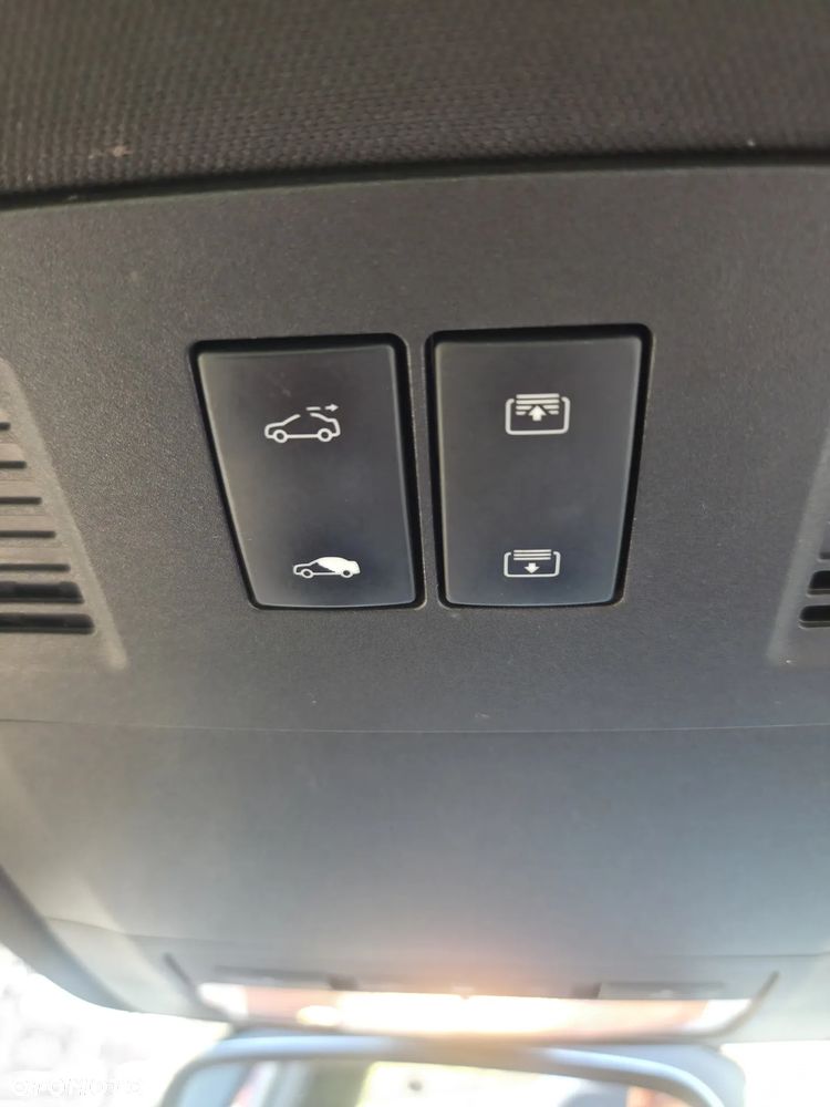 Opel Insignia - 29