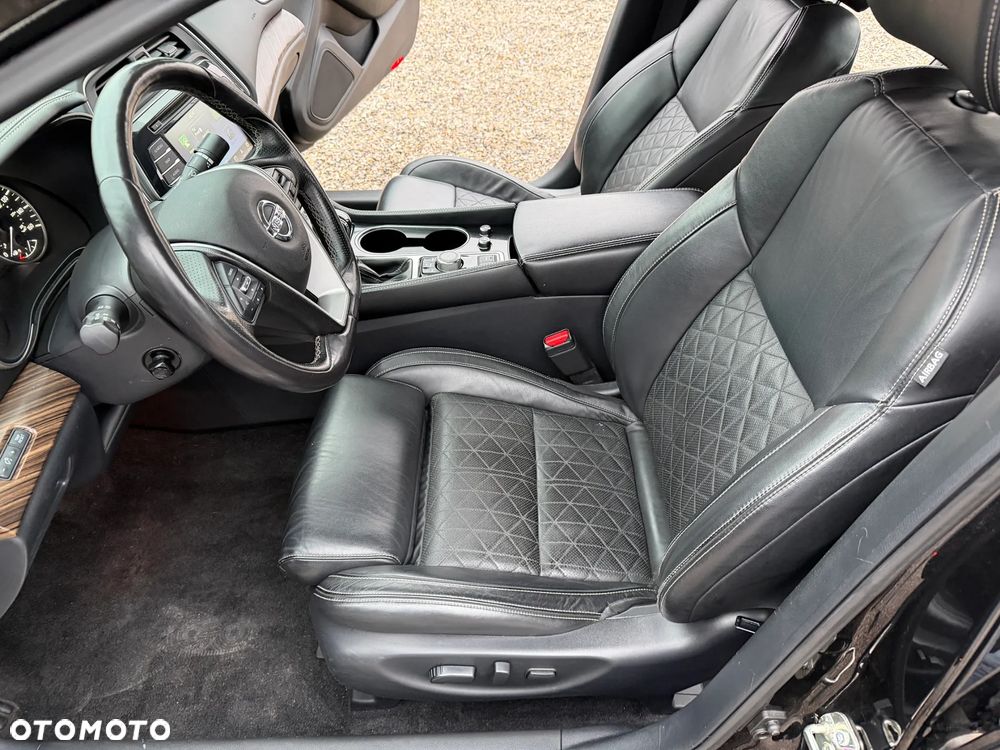 Nissan Maxima 3.5 S - 7