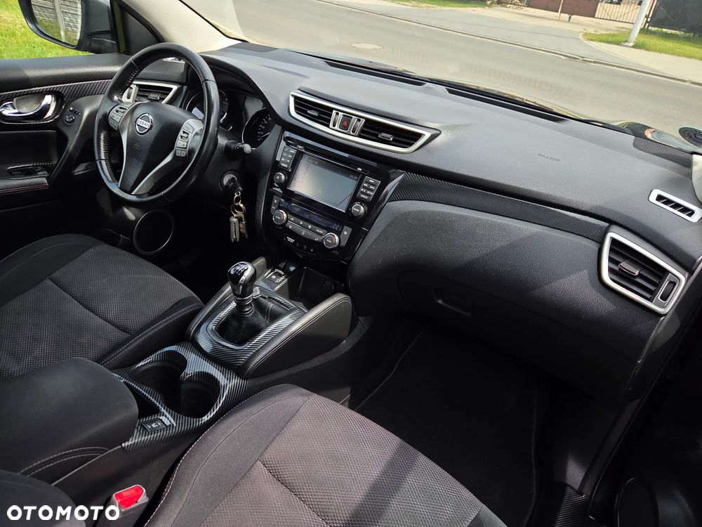 Nissan Qashqai - 15