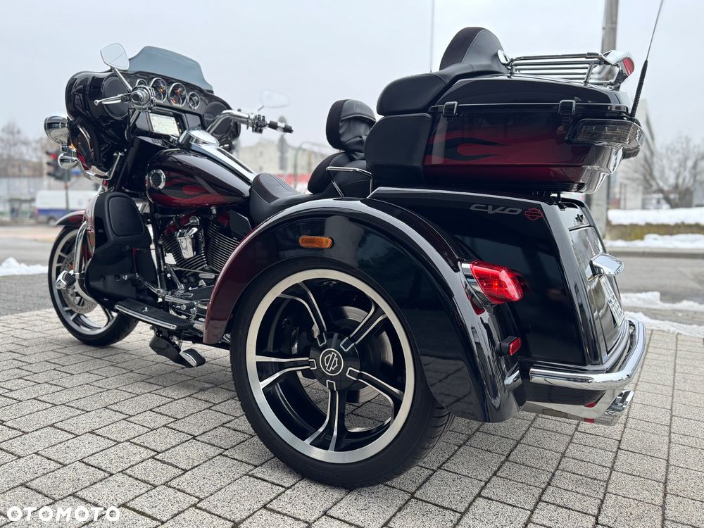 Harley-Davidson Tri Glide - 8