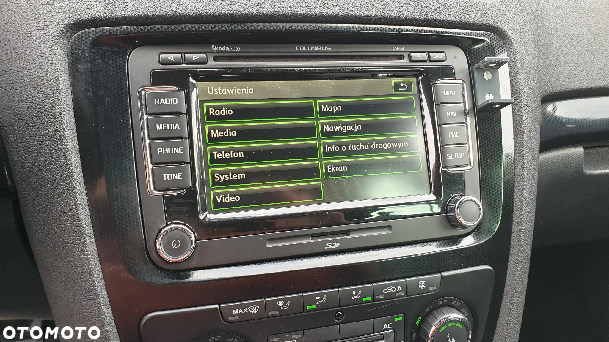 Skoda Octavia Combi 2.0 TDI DPF DSG RS - 23