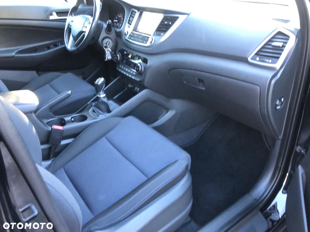 Hyundai Tucson 1.6 GDi 2WD Premium - 30