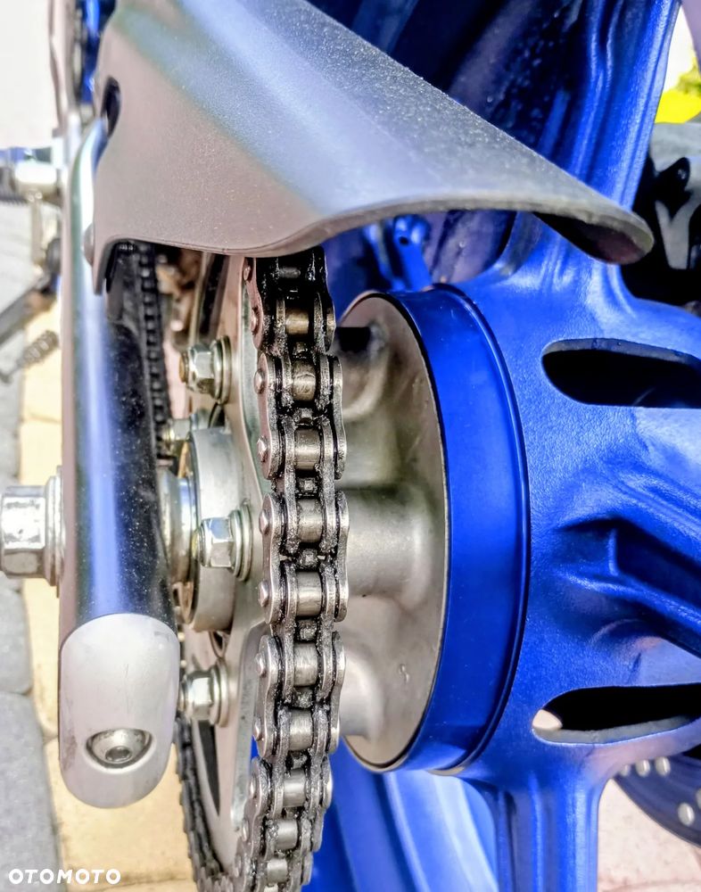 Suzuki SV - 28
