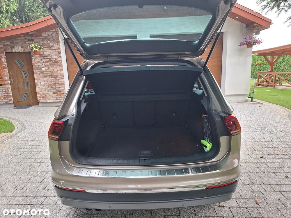Volkswagen Tiguan - 5