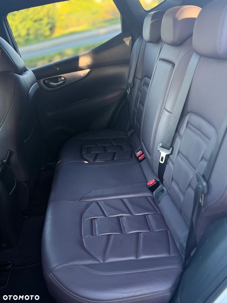 Nissan Qashqai - 14