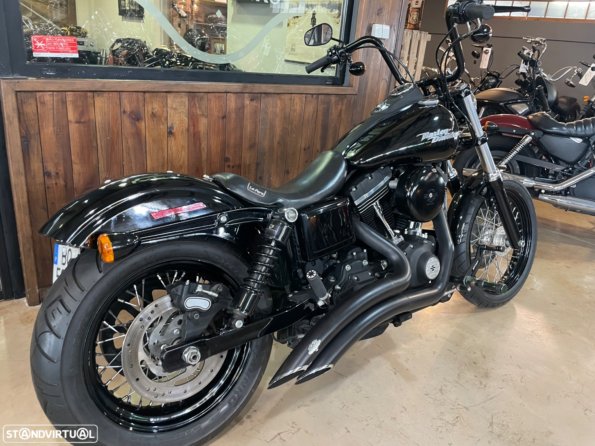 Harley-Davidson Dyna Street Bob 103ci - 6
