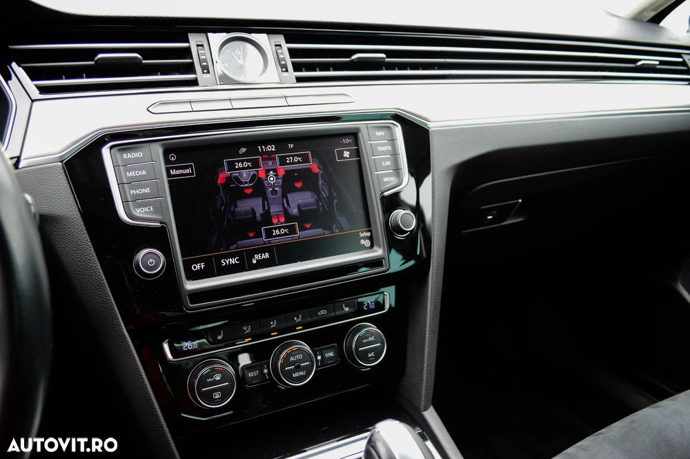 Volkswagen Passat 1.8 TSI (BlueMotion Technology) DSG Highline - 15