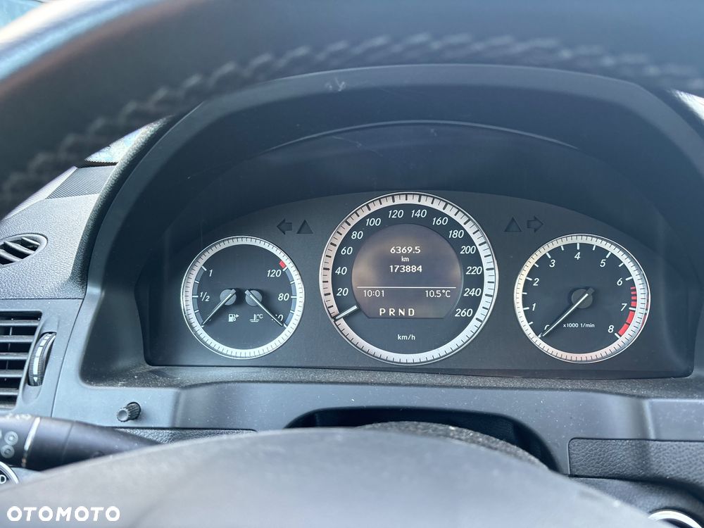 Mercedes-Benz Klasa C 180 T BlueEFFICIENCY 7G-TRONIC - 16