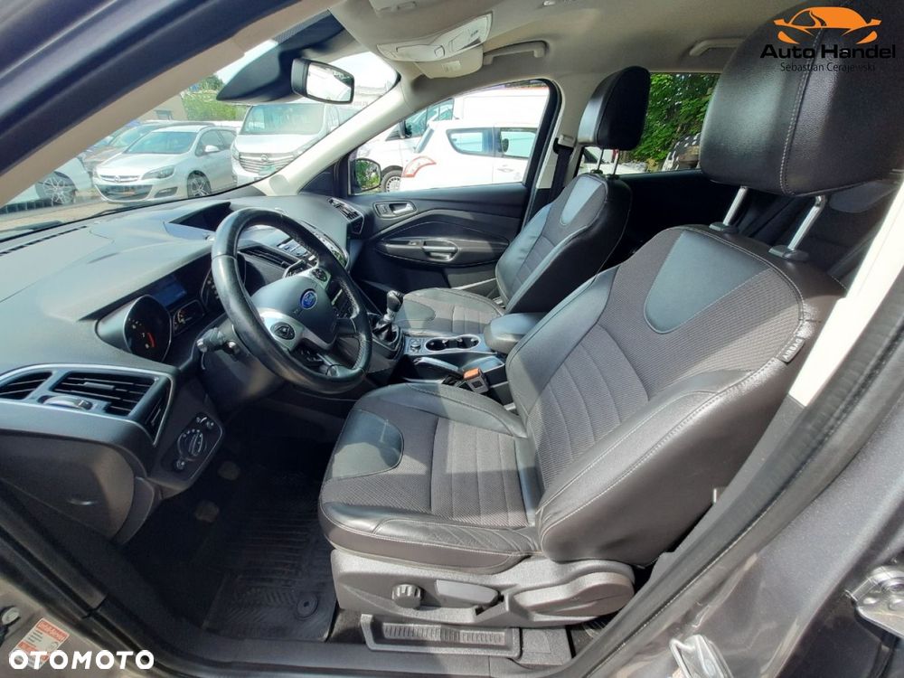 Ford Kuga 1.6 EcoBoost 2x4 Individual - 33