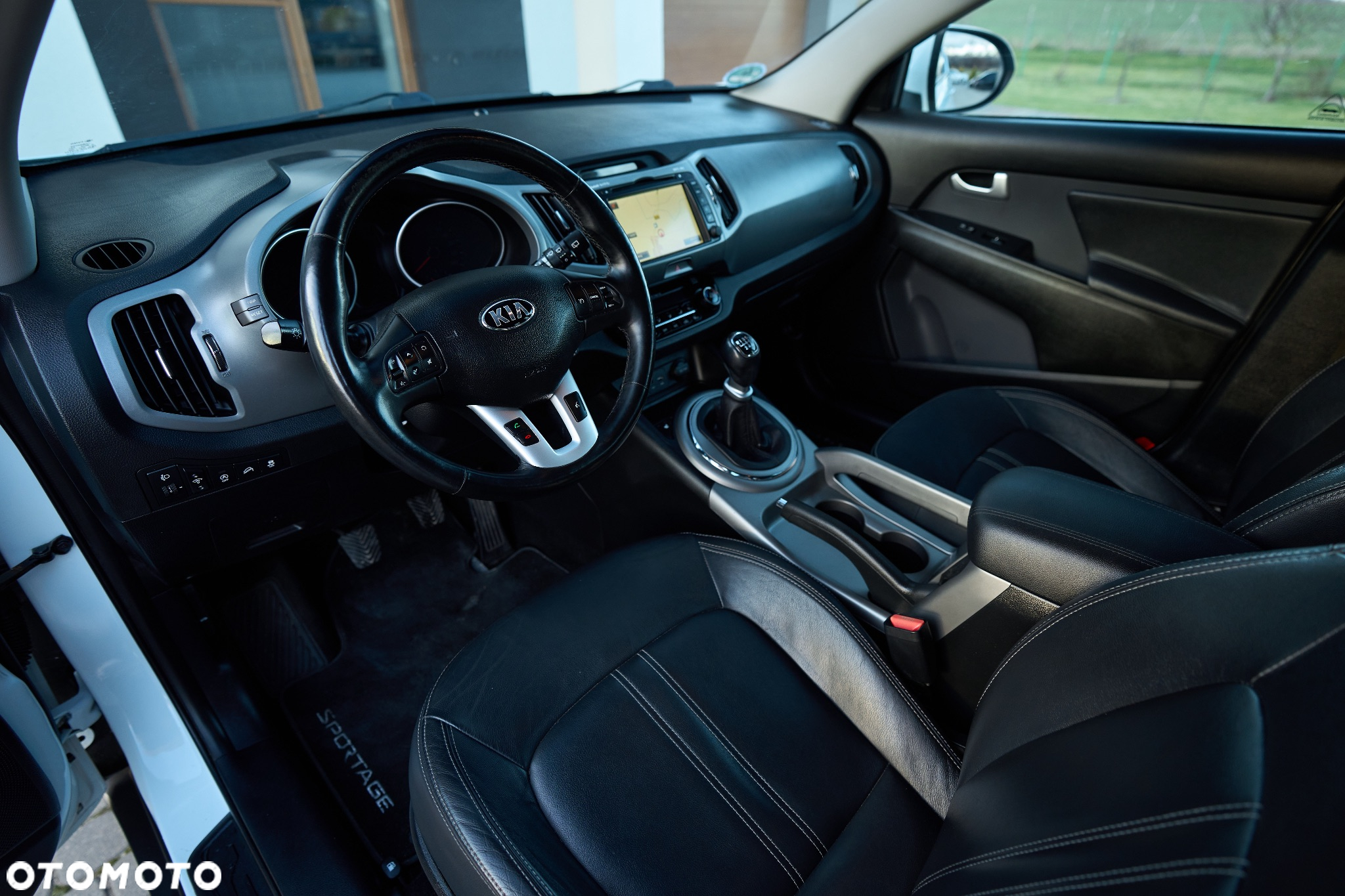 Kia Sportage 1.6 GDI 2WD Dream-Team Edition - 13