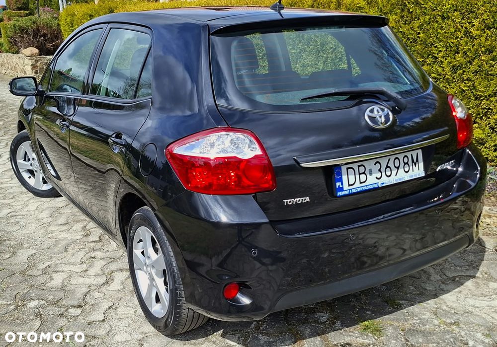 Toyota Auris 1.33 VVT-i Travel - 4