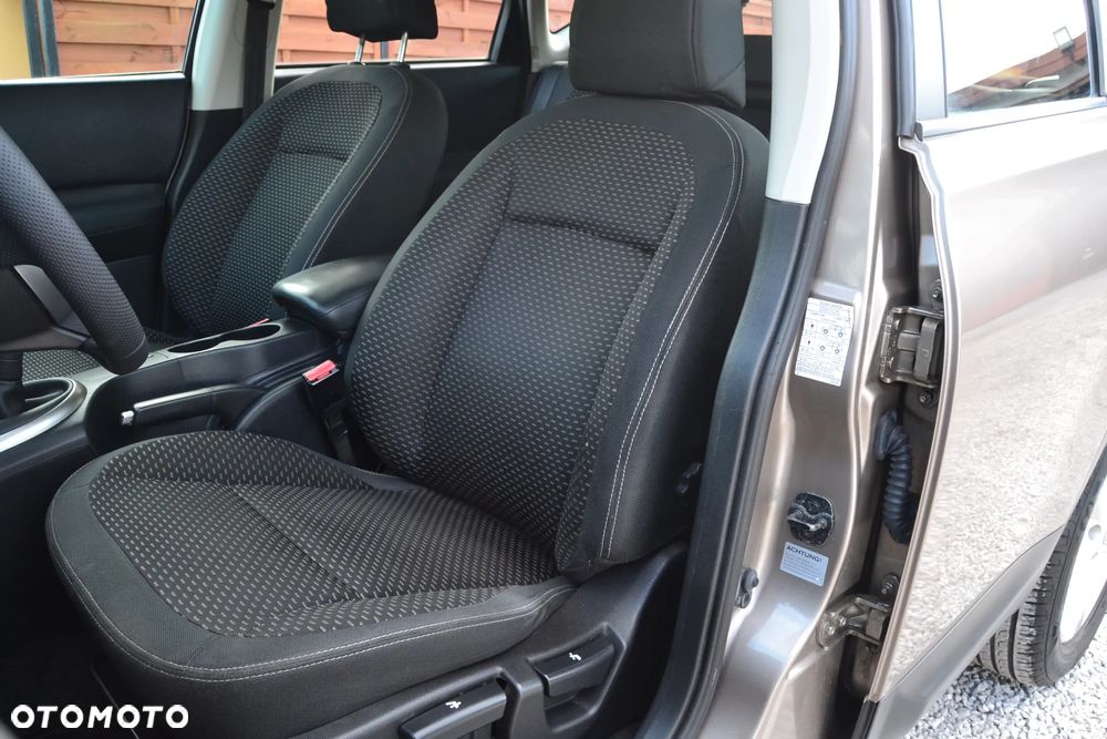 Nissan Qashqai 1.6 Visia - 37