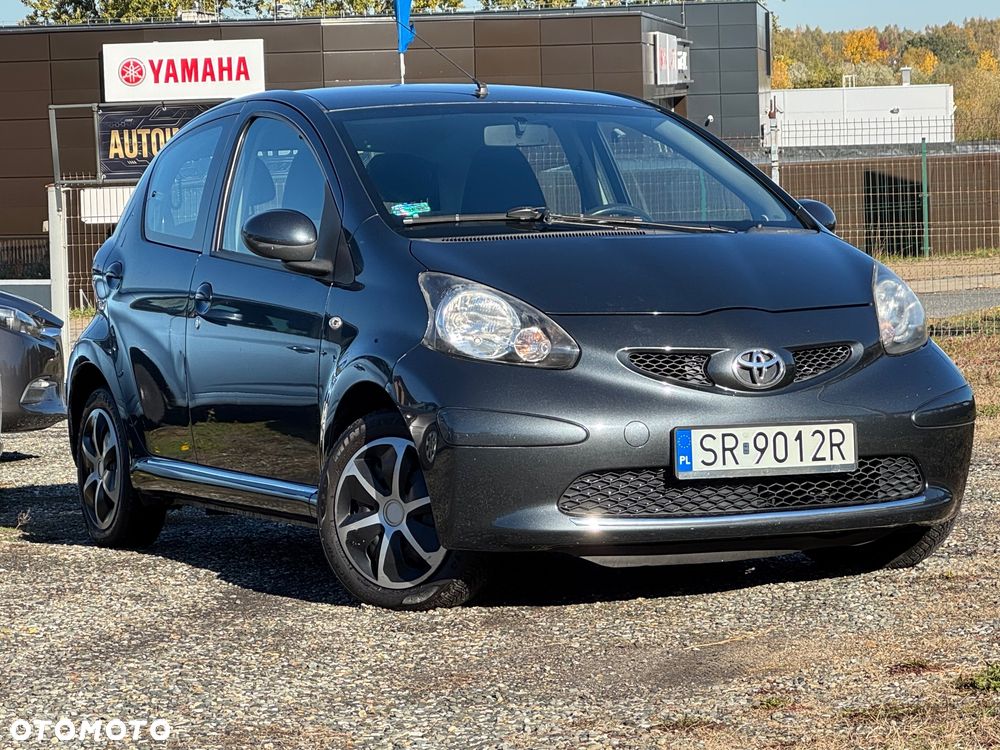 Toyota Aygo 2006 photo 2
