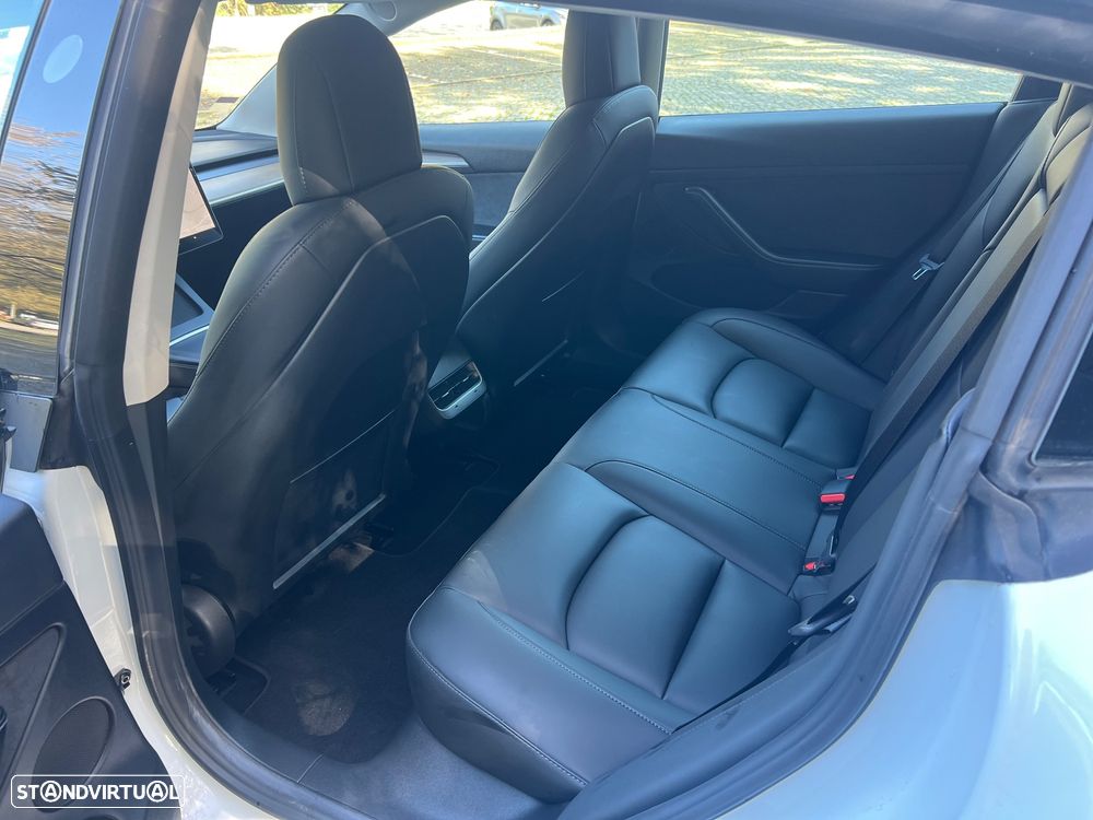 Tesla Model 3 Long Range RWD - 8