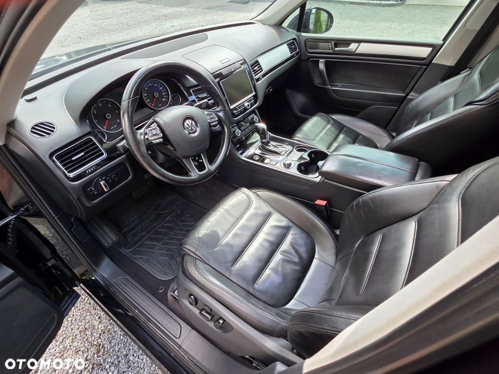 Volkswagen Touareg - 28