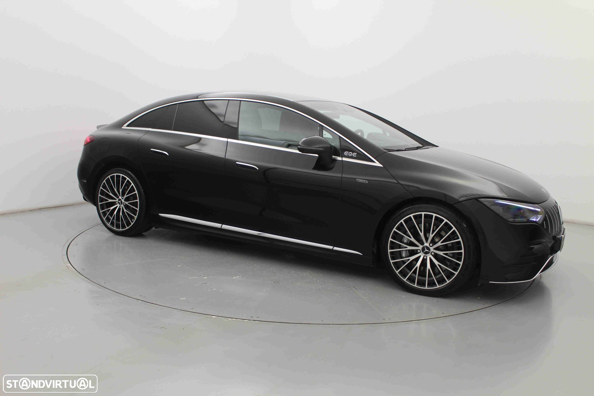 Mercedes-Benz EQE 43 AMG 4Matic - 4