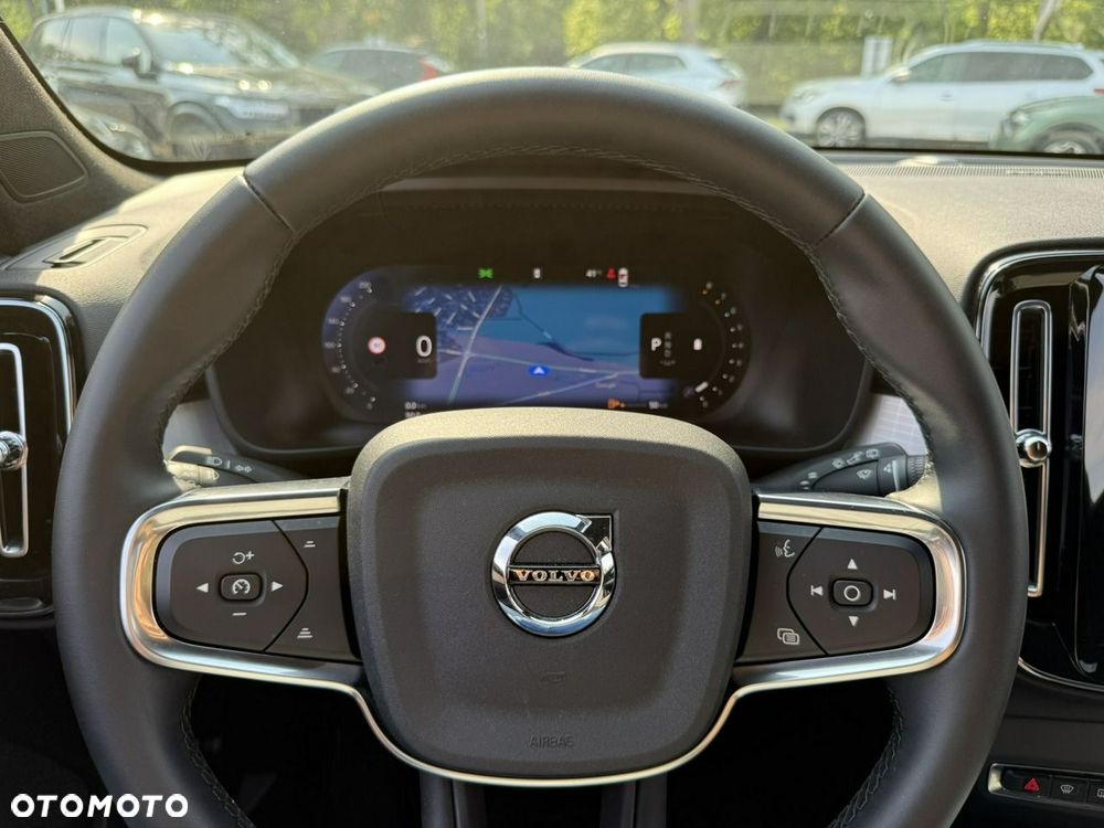 Volvo XC 40 - 12