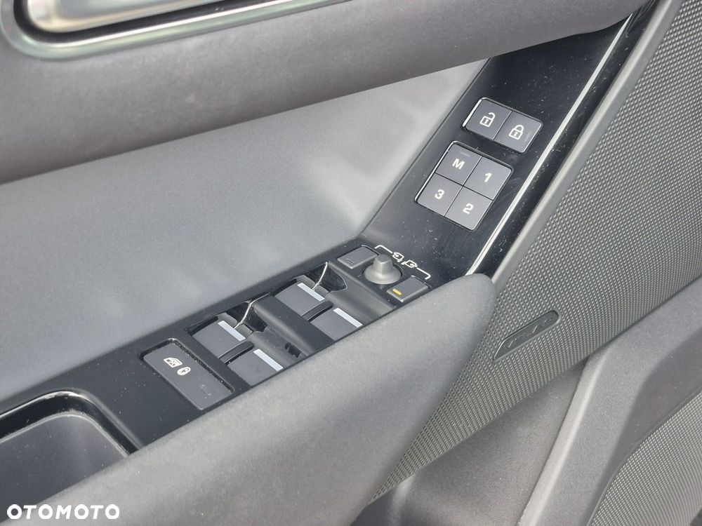 Land Rover Range Rover Velar - 18