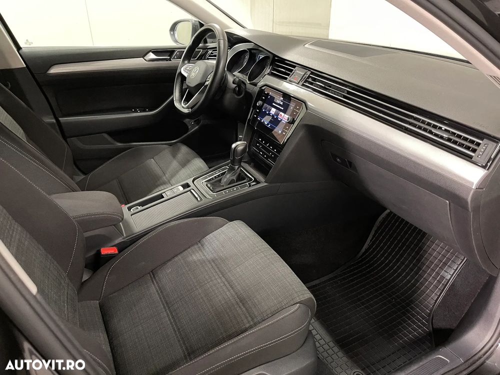 Volkswagen Passat 2.0 TDI SCR DSG Business - 10