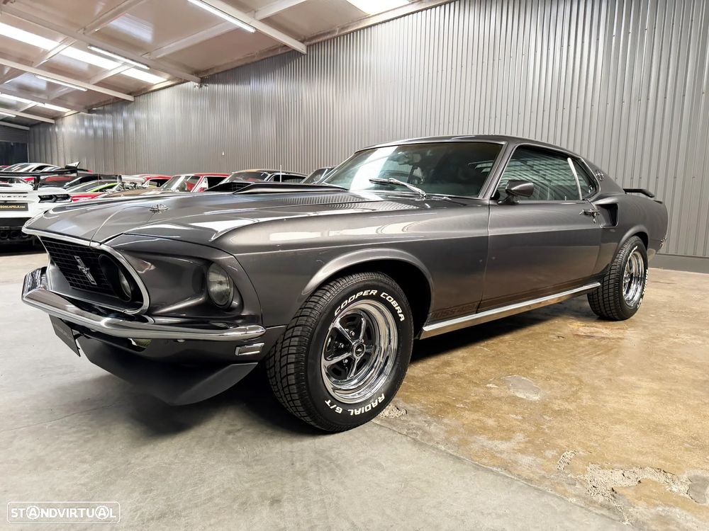 Ford Mustang - 2