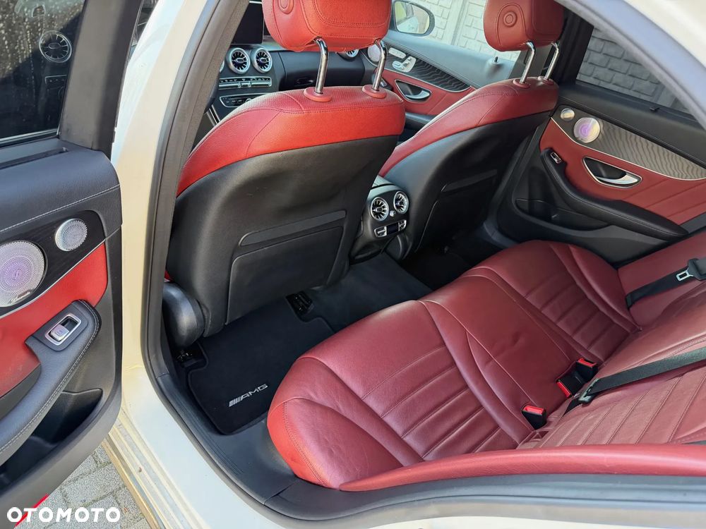 Mercedes-Benz Klasa C AMG 43 4Matic 9G-TRONIC - 13