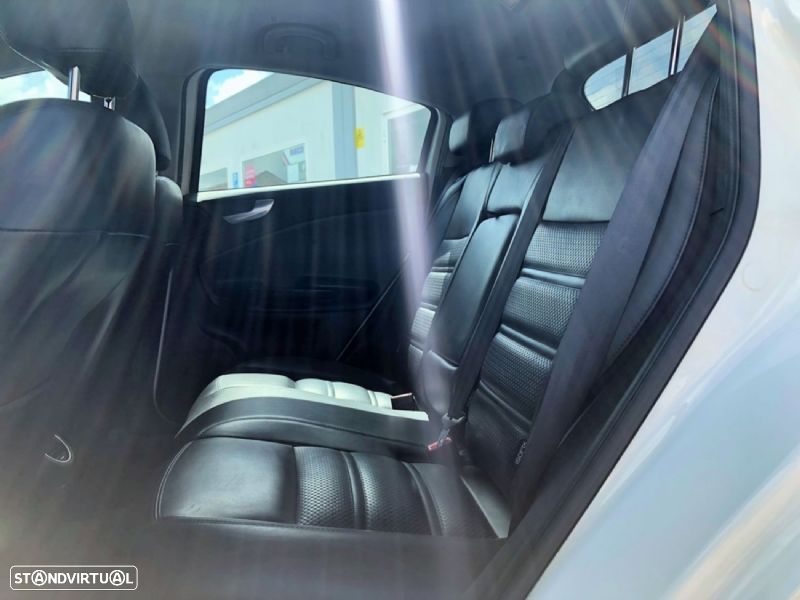 Alfa Romeo Giulietta 1.6 JTDM Exclusive - 26