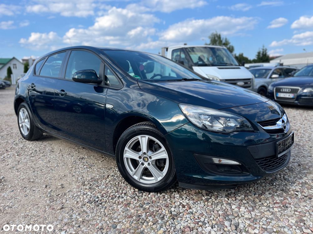 Opel Astra 1.6 Color Edition - 3