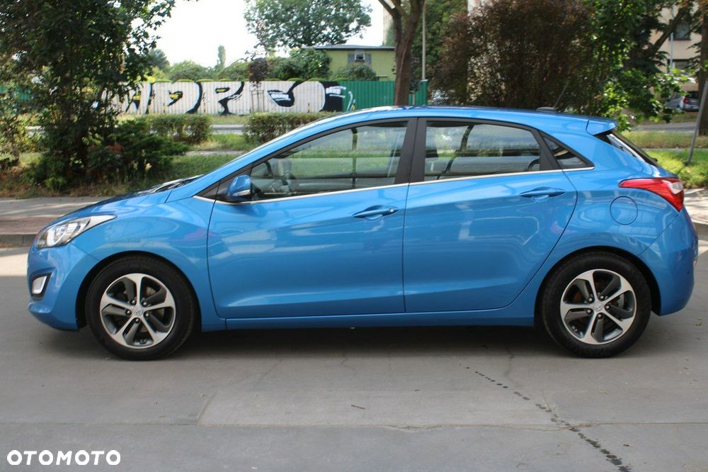 Hyundai i30 1.4 YES - 40