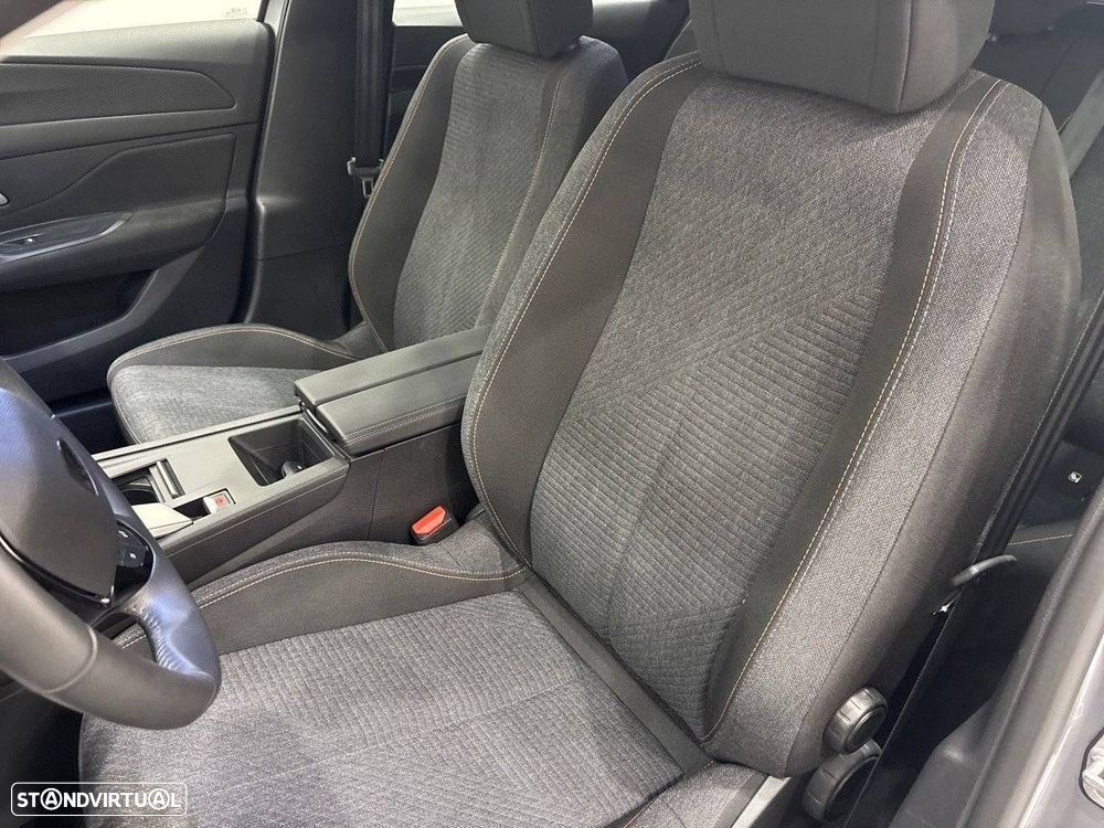 Peugeot 308 1.2 Hybrid Style e-DCS6 - 12