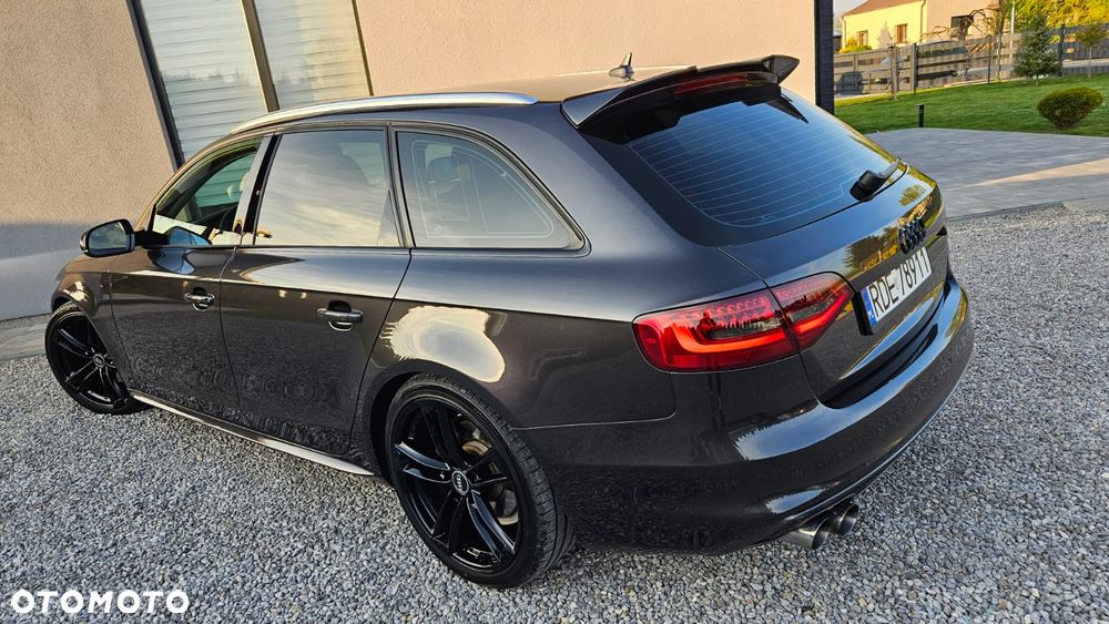 Audi A4 Avant 2.0 TDI Multitronic - 13