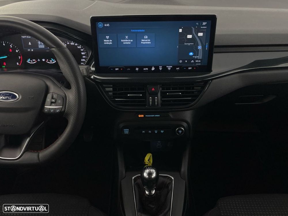 Ford Focus 1.0 EcoBoost MHEV ST-Line - 15