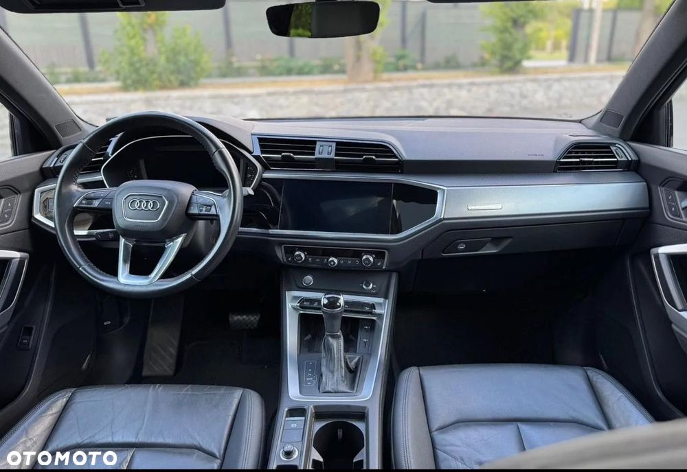 Audi Q3 - 17