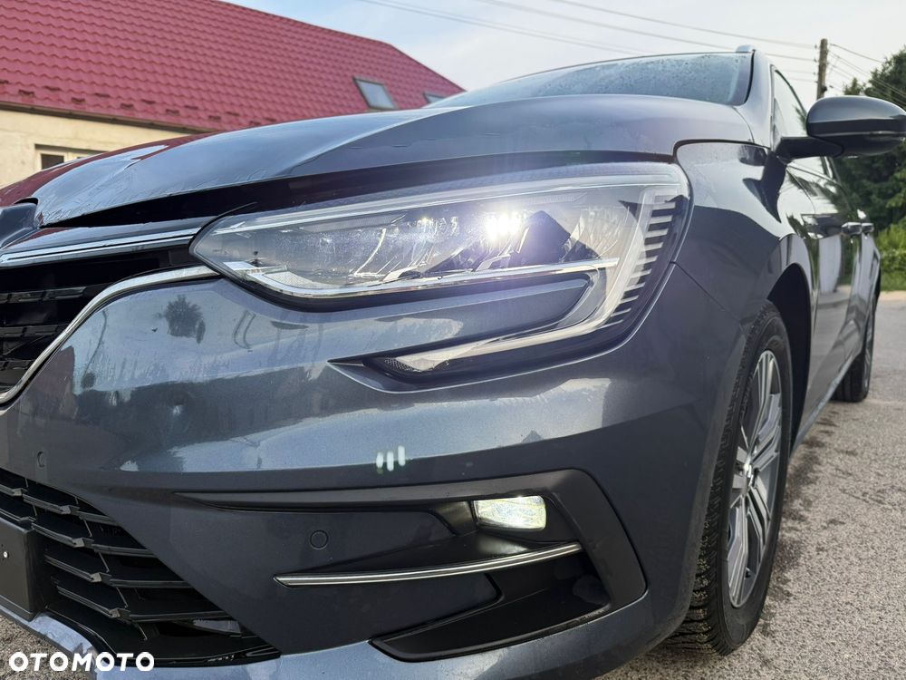 Renault Megane ver-1-3-tce-fap-limited-edc - 9
