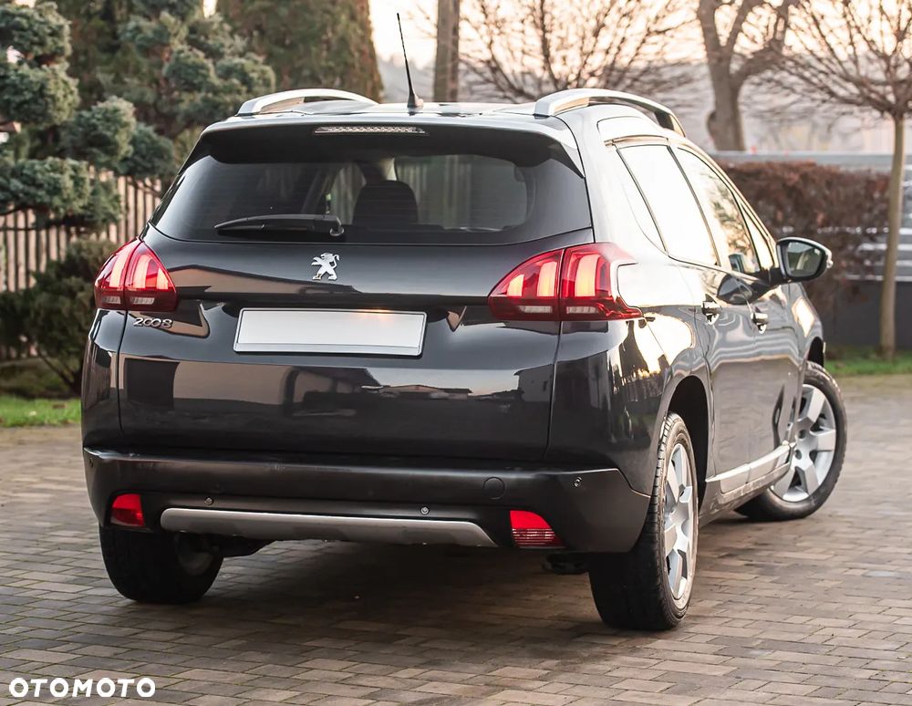 Peugeot 2008 PureTech 110 Stop&Start Allure - 12