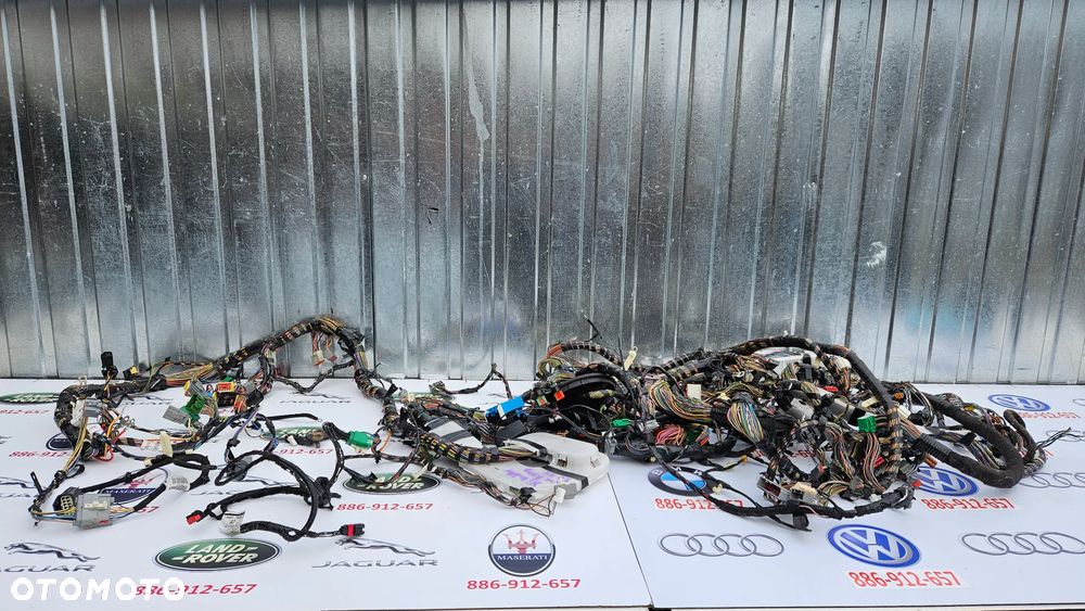 Jaguar XJ 351 Instalacja prawa komory bagażnika Wiązka tył prawy Przewody kompresora zawieszenia Modułów BSI DW93-14A005-BBC - 4