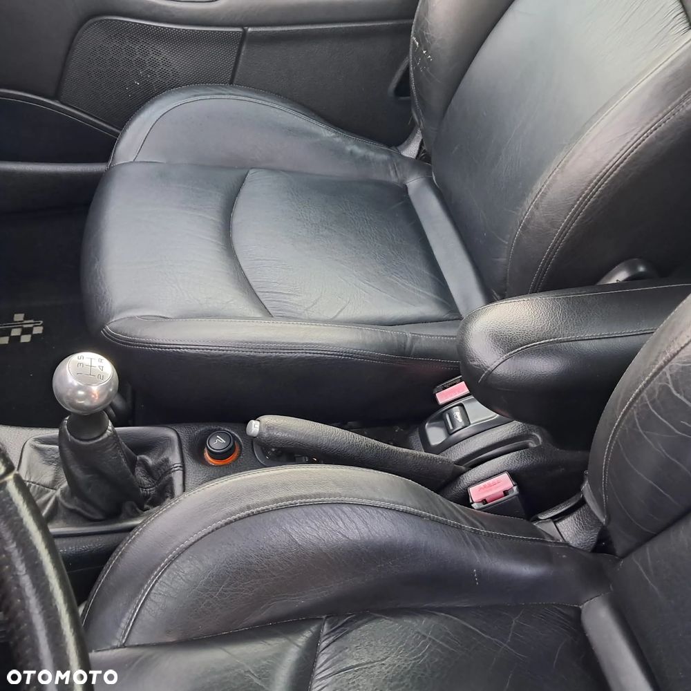 Peugeot 206 CC - 10