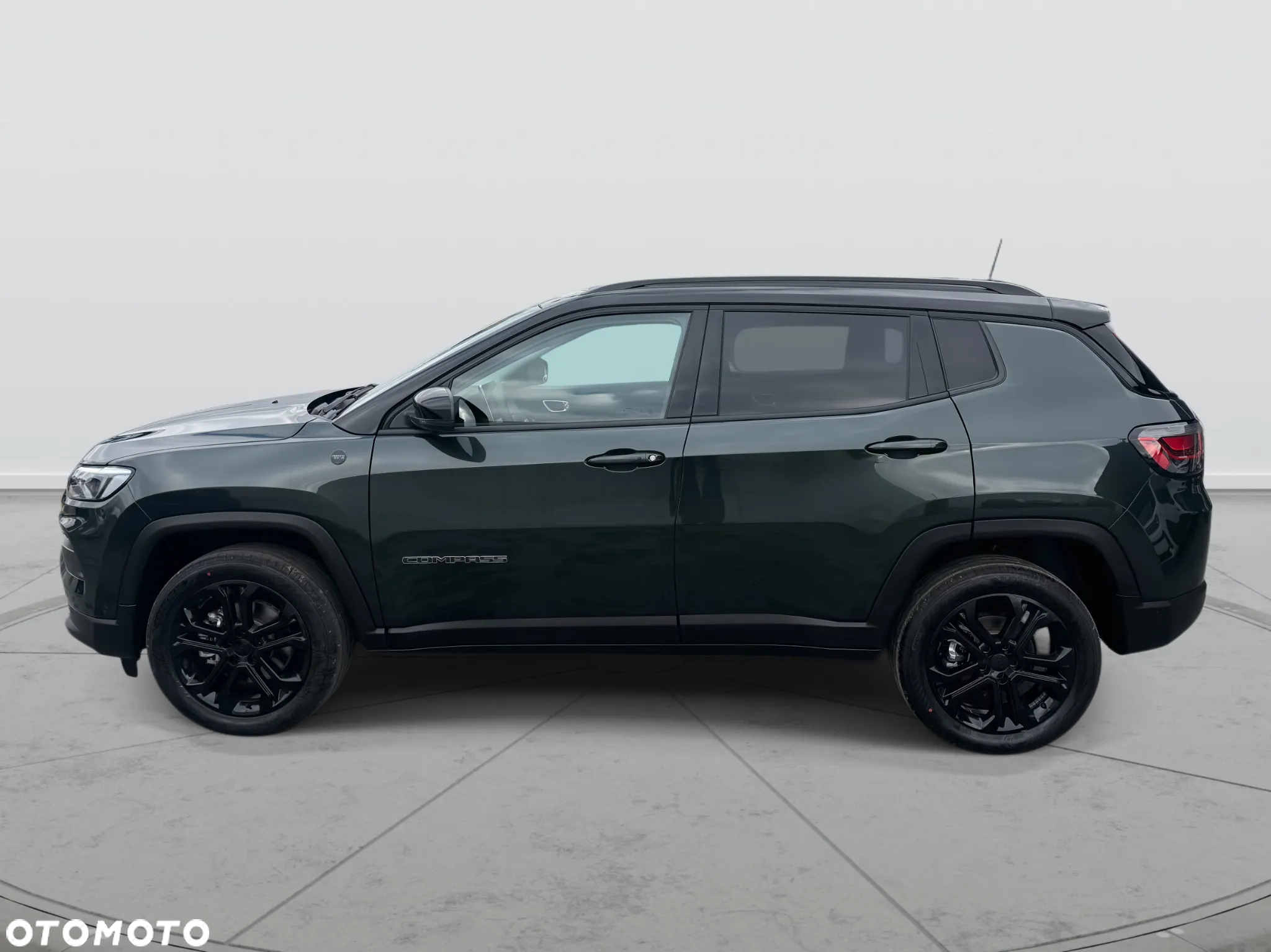 Jeep Compass - 2