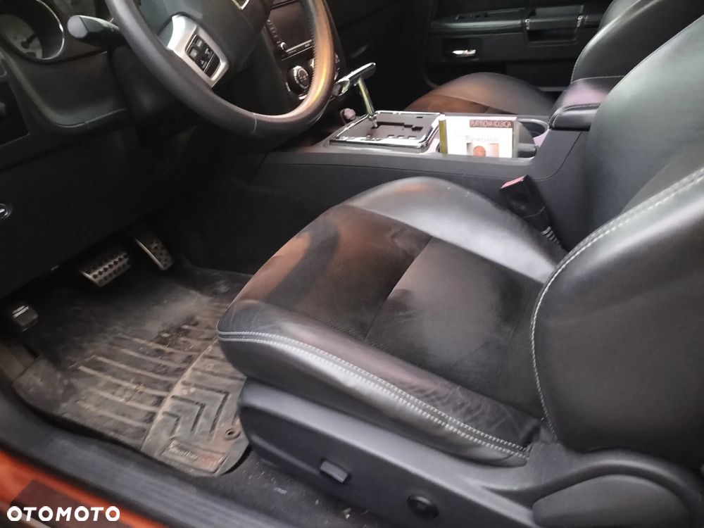 Dodge Challenger Automatik SRT 392 - 31