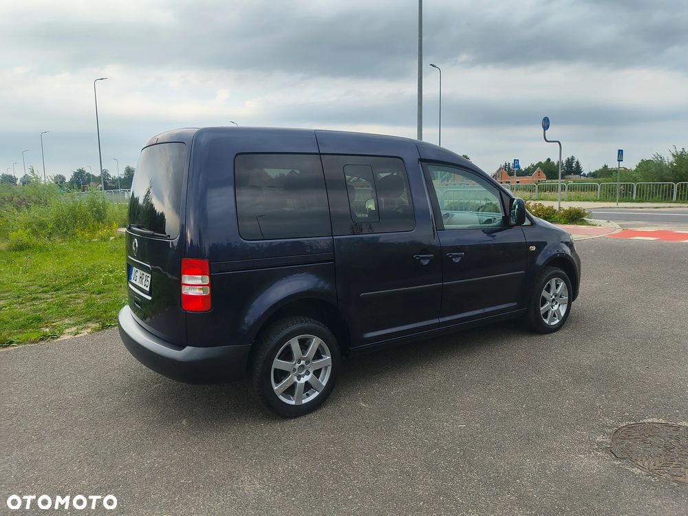 Volkswagen Caddy - 11