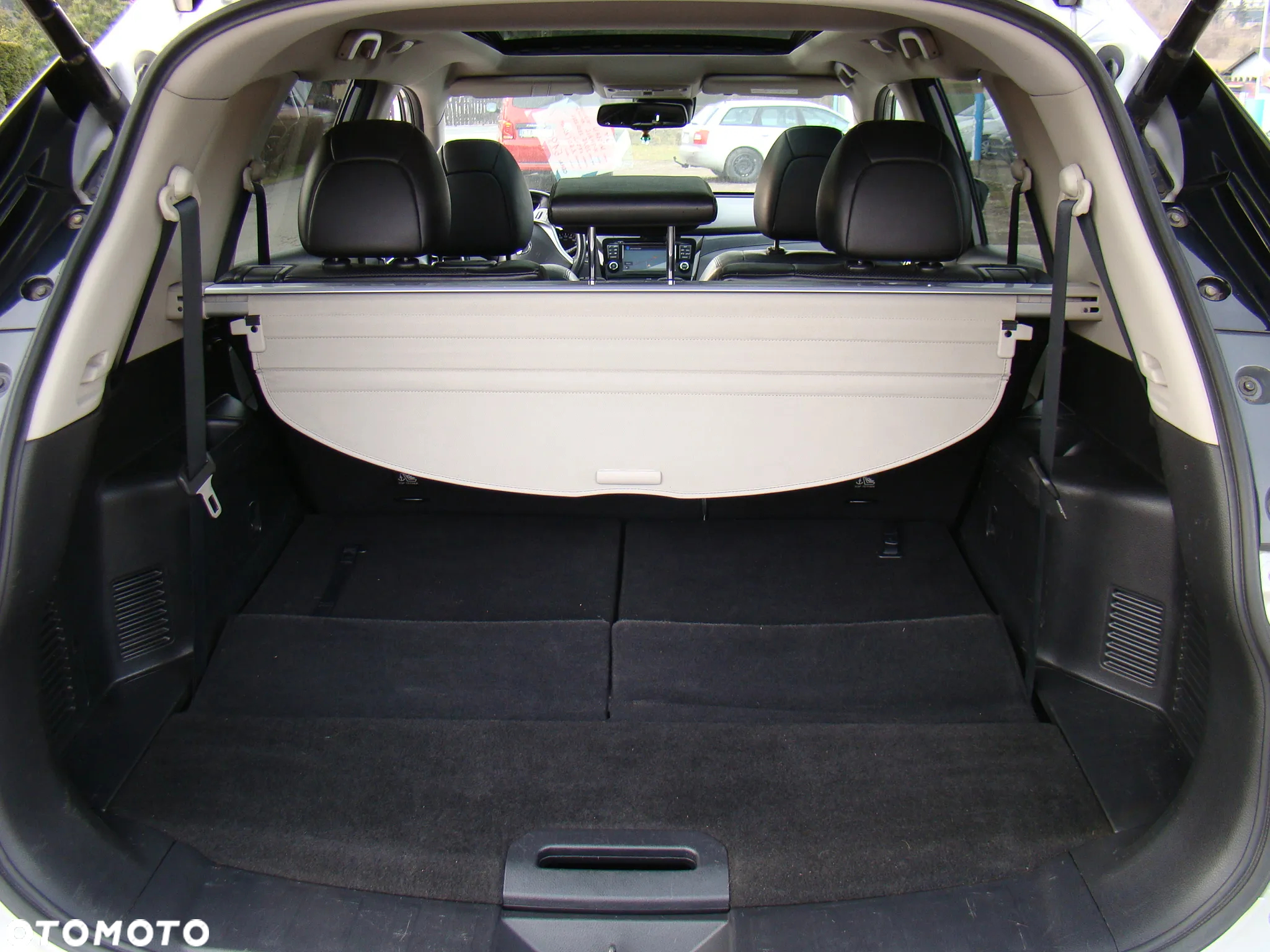Nissan X-Trail 1.6 DCi Tekna 2WD Xtronic 7os - 14
